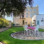 Railway House York By Chateau Anna