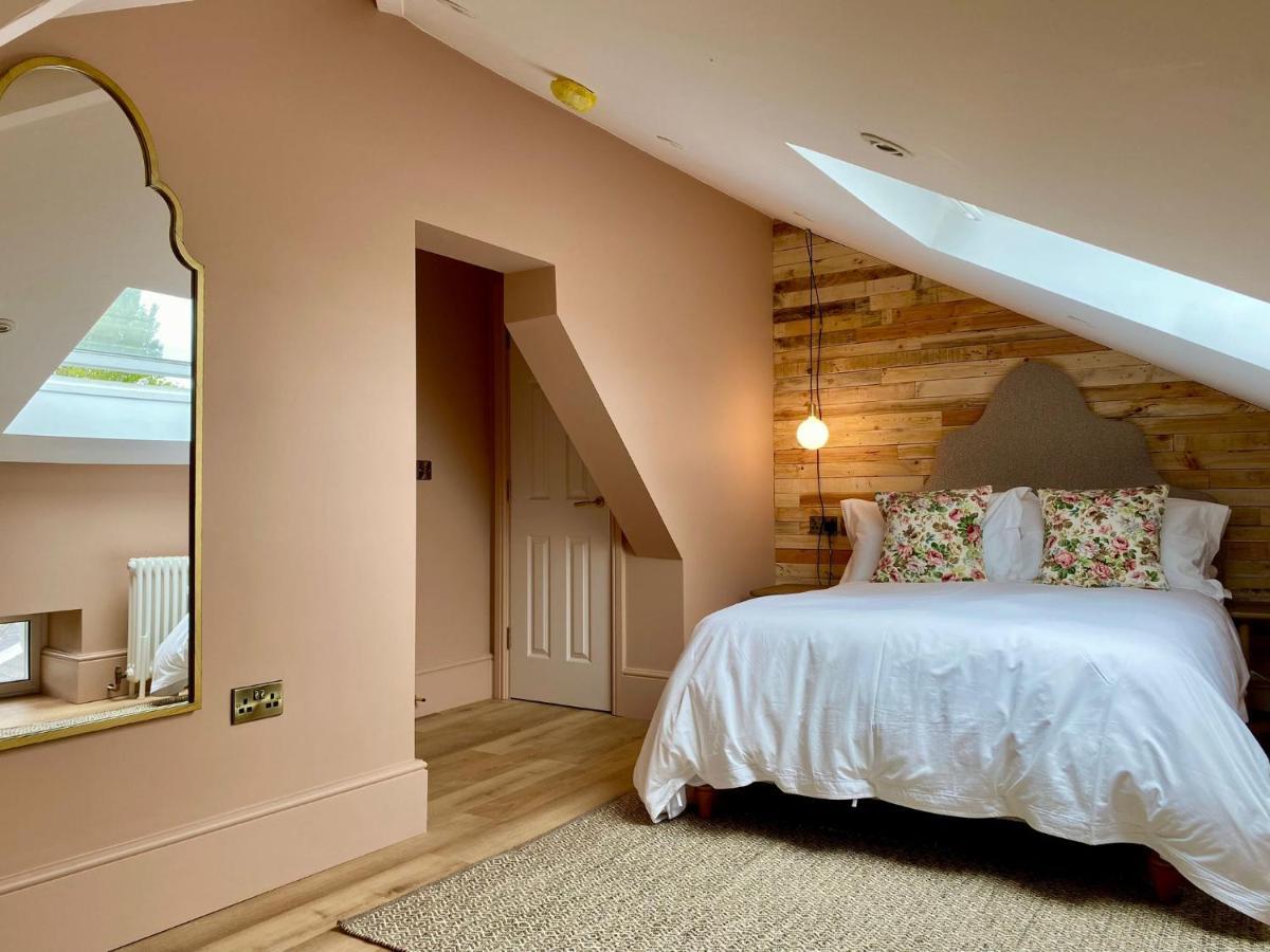 Railway House By Chateau Anna Aparthotel York