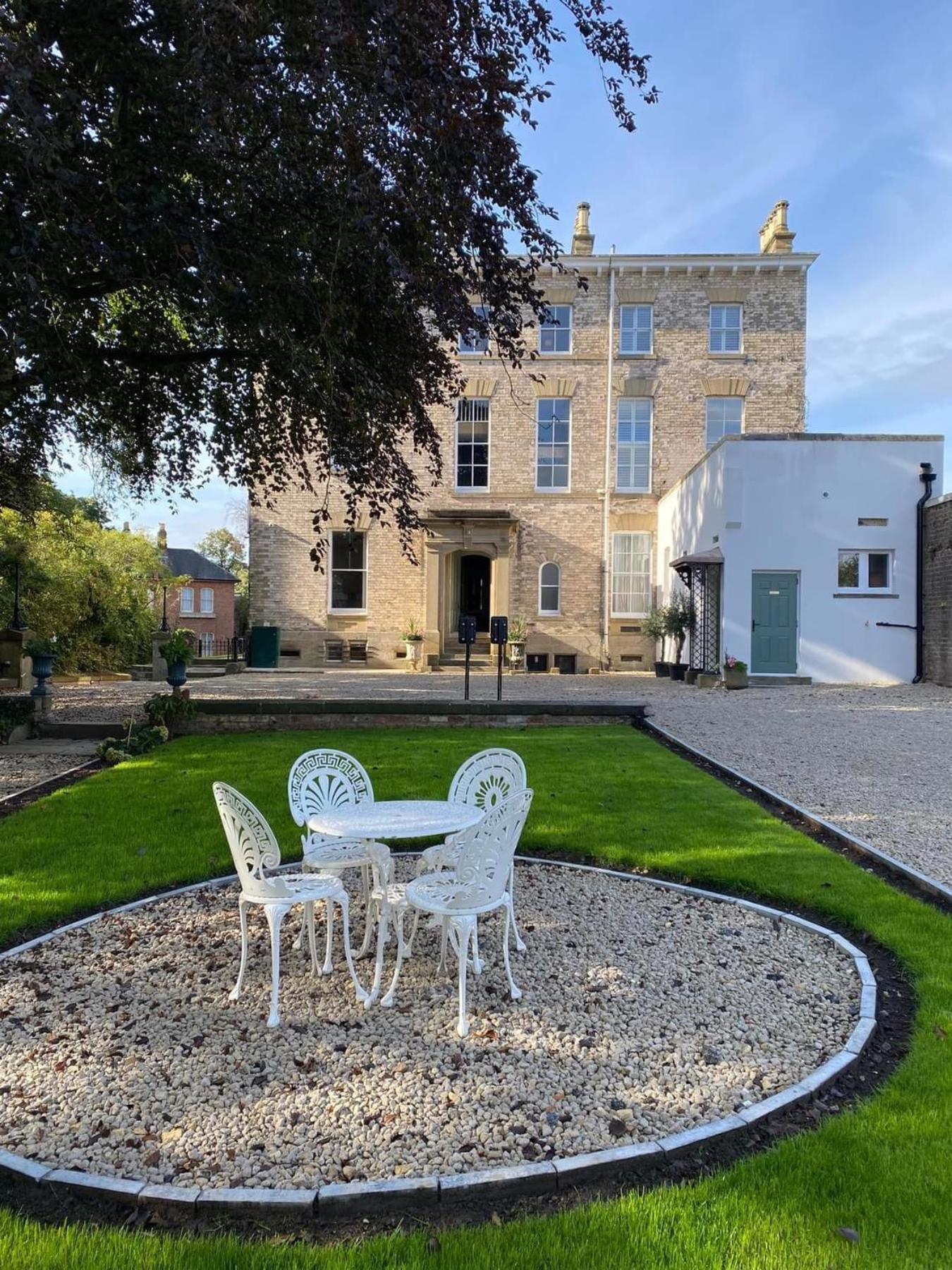 Railway House By Chateau Anna Aparthotel