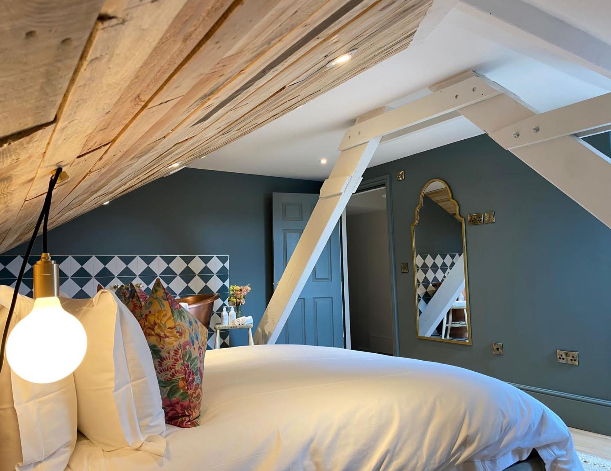 Railway House By Chateau Anna * York