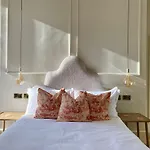 Railway House York By Chateau Anna